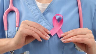 Câncer de mama: sintomas, diagnóstico e tratamento