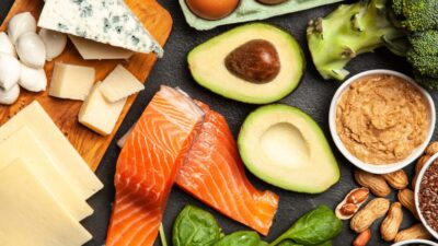 Dieta cetogênica: Como funciona, cardápio e benefícios