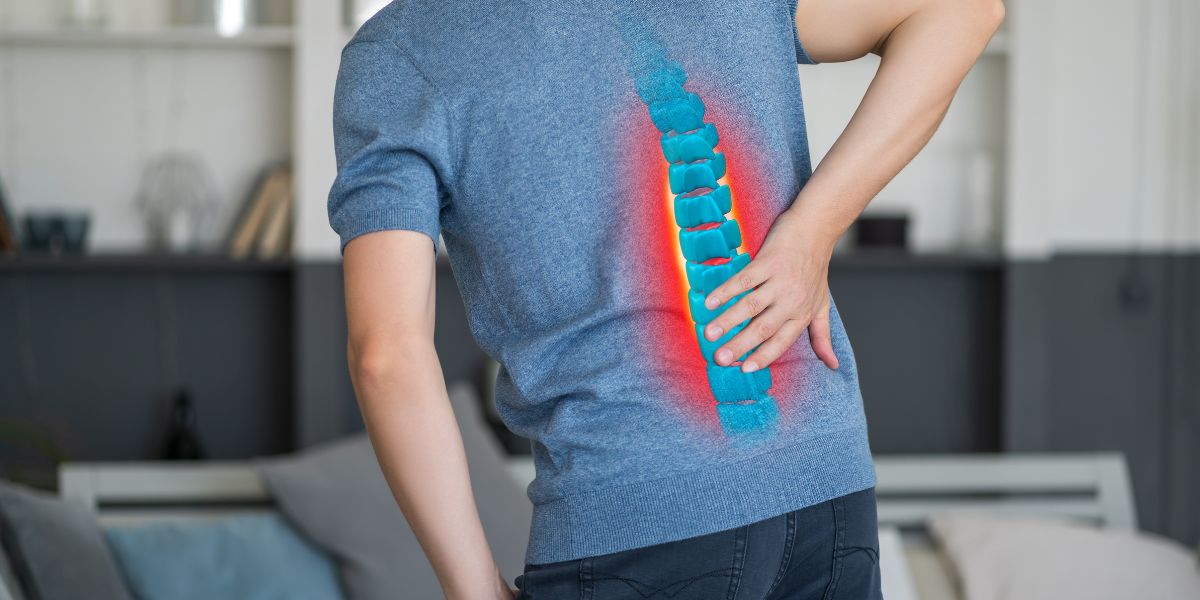 Dor nas costas: Analgésicos e exercícios para aliviar a lombar